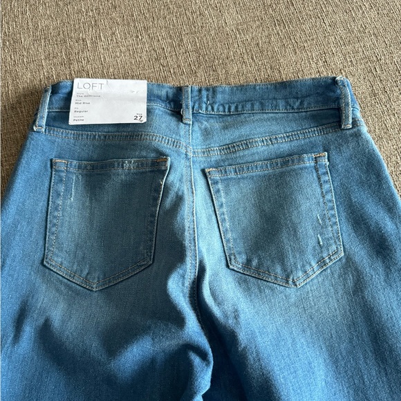 Ann Taylor girlfriend PETITE 27 jeans - Picture 2 of 4